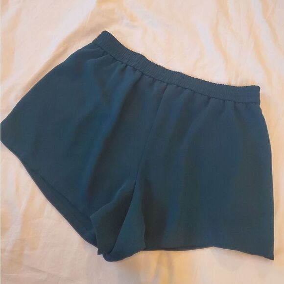 Forever 21 Turquoise Dressy Shorts L - Picture 5 of 9